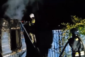 Появилось видео с пожара на Кубани, где погибли двое детей