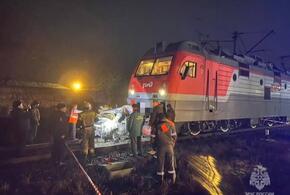 Поезд «Владикавказ - Адлер» попал в аварию, есть погибшие