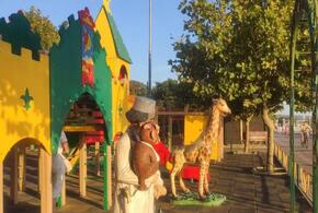 Площадка «Лимпопо» в Геленджике встречает детей саморезами ВИДЕО