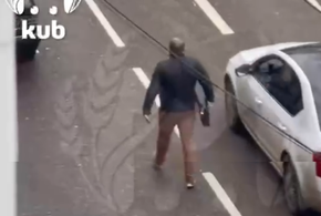 Вооруженный мужчина шел по улице и расстреливал людей в Краснодаре