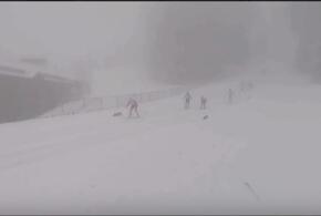  В Сочи девять спортсменок пострадали  на соревнованиях по лыжам в снежную бурю