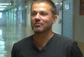 В Краснодаре хирург, пришивший ребенку лицо, продолжит работать в Кубанском мединституте
