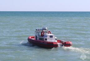 Спасатели в Сочи второй день ищут пропавшую в море 20-летнюю девушку