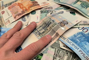 В Щербиновском районе Кубани предприимчивый 45-летний житель повесил более 2 млн кредитов на своих коллег по работе