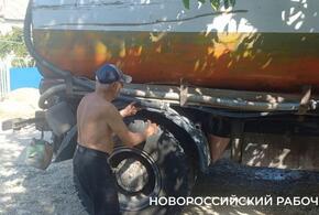 Привозная вода сильно подорожала в Новороссийске
